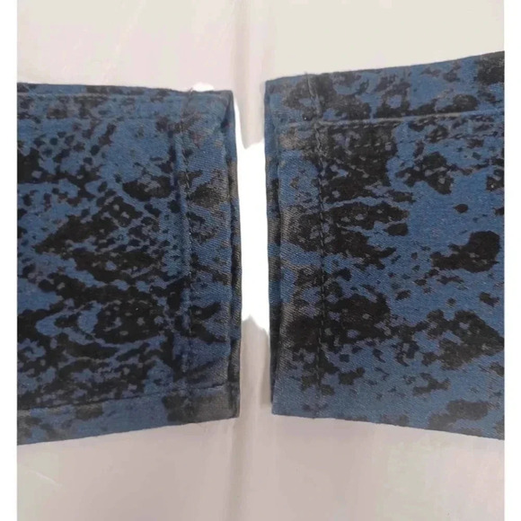 Free People Blue Black Velvet  Snake Print Accent Skinny Jeans Size 25 - Picture 5 of 10